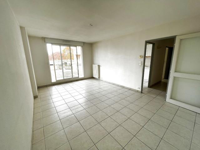 Appartement 2 pièces, 48 m² à louer à Luc la Primaube 12450
