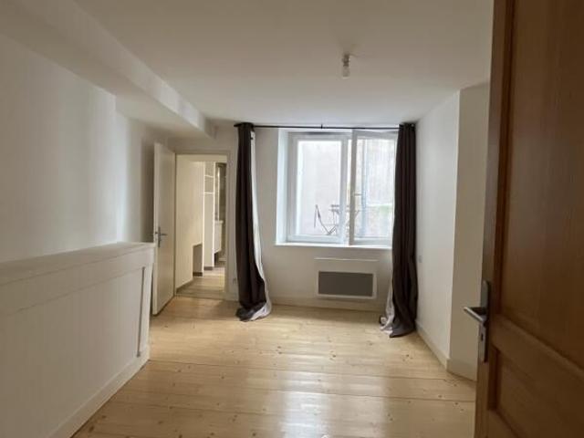 Appartement 2 pièces, 48 m² à louer à Nancy 54000