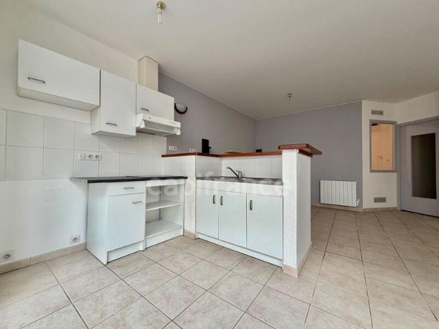 Appartement 2 pièces, 48 m² à louer à Saint Just en Chevalet 42430