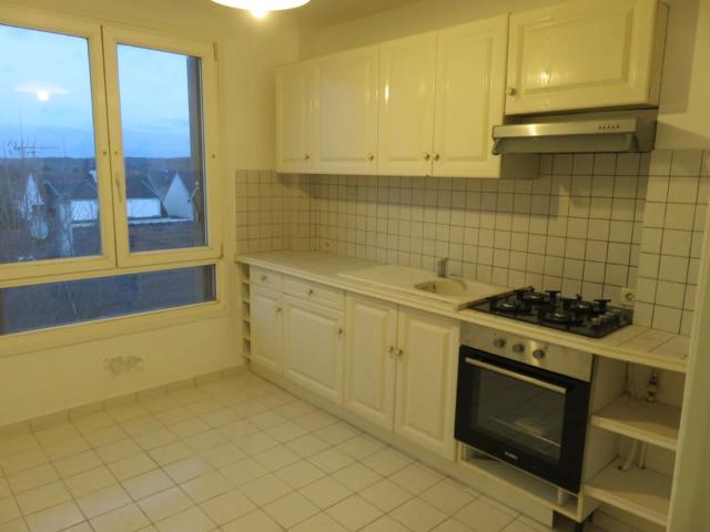 Appartement 2 pièces, 48 m² à louer à Saint Nom la Bretèche 78860