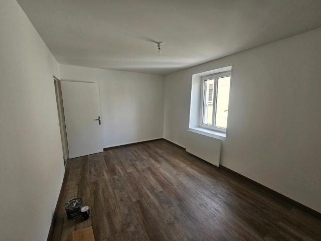 Appartement 2 pièces, 48 m² à louer à Saint Privat la Montagne 57855