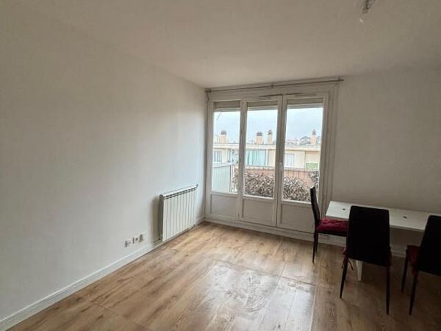 Appartement 2 pièces, 49 m² à louer à Toulon 83200