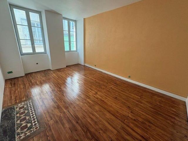 Appartement 2 pièces, 49 m² à louer à Bazas 33430