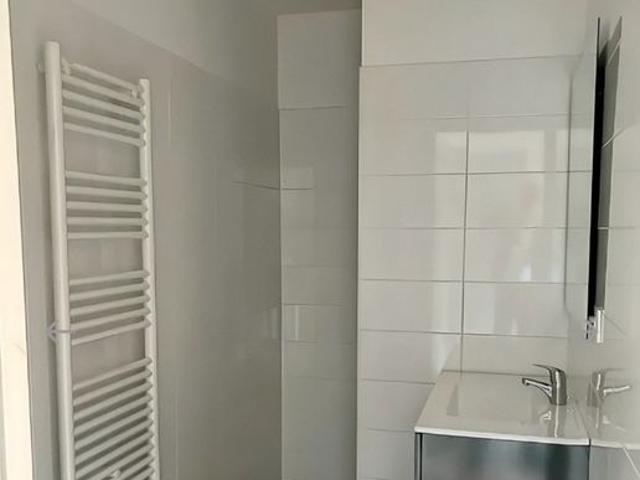Appartement 2 pièces, 49 m² à louer à Chalamont 01320