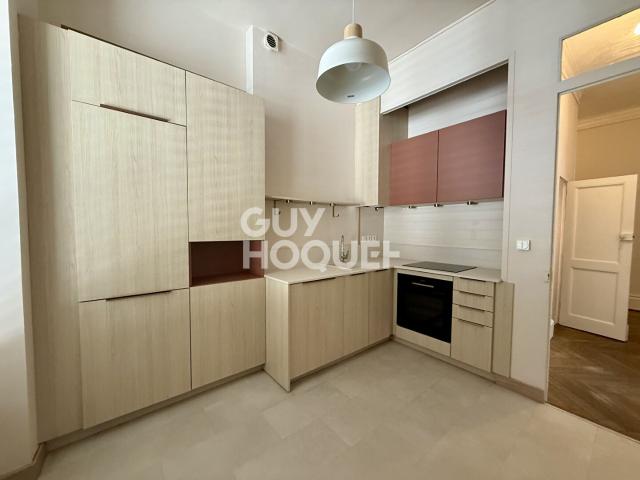 Appartement 2 pièces, 49 m² à louer à Lyon 7 69007