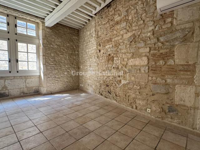Appartement 2 pièces, 49 m² à louer à Nîmes 30000