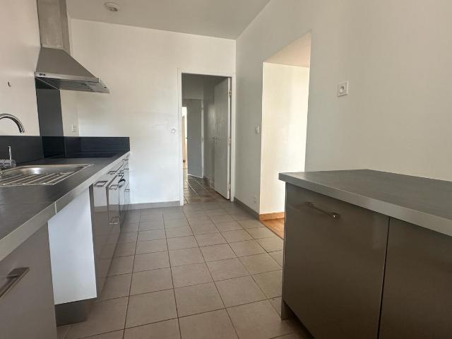 Appartement 2 pièces, 49 m² à louer à Saint Palais 64120