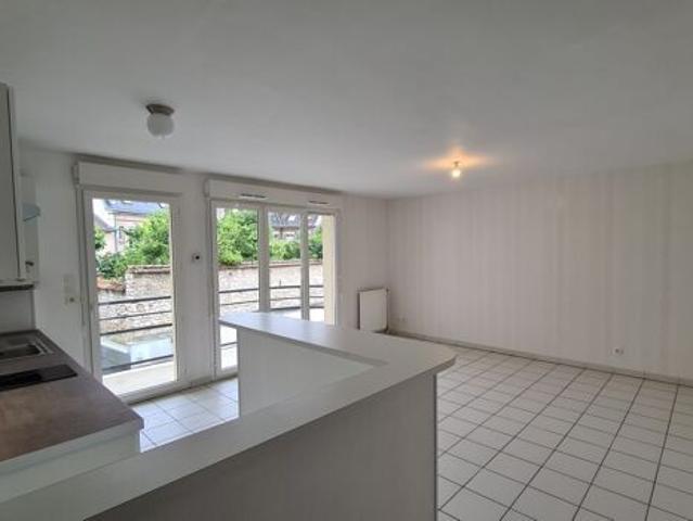 Appartement 2 pièces 49m2 REIMS 708 euros