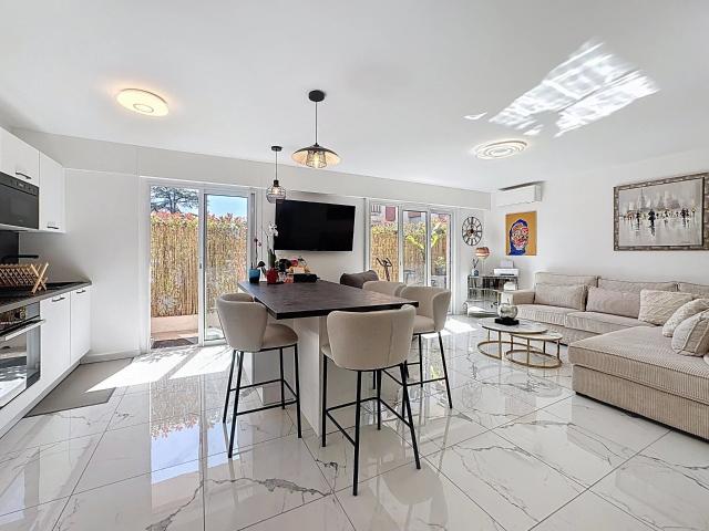 Appartement 2 pièces 49m2 rénové 49m² Cannes