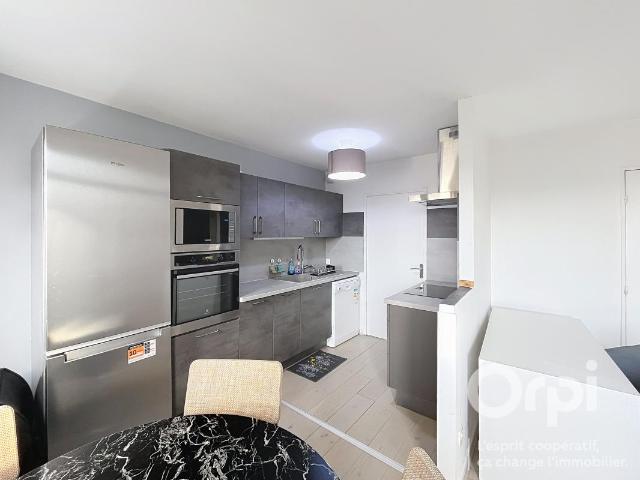Appartement 2 pièces, 53 m² à louer à Villeurbanne 69100