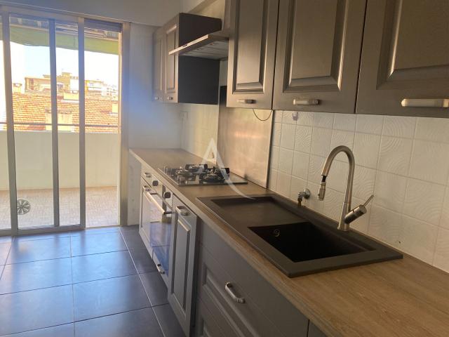 Appartement 2 pièces, 53 m² à louer à Nice 06000