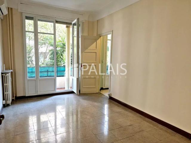 Appartement 2 pièces, 53 m² à louer à Nice 06000