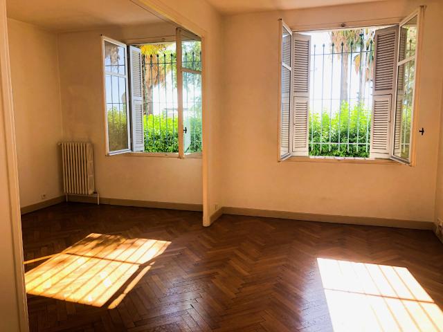 Appartement 2 pièces, 53 m² à louer à Nice 06200