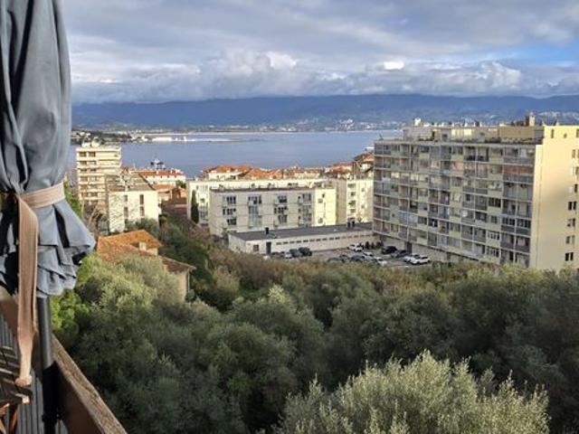 Appartement 2 pièces 53 m²