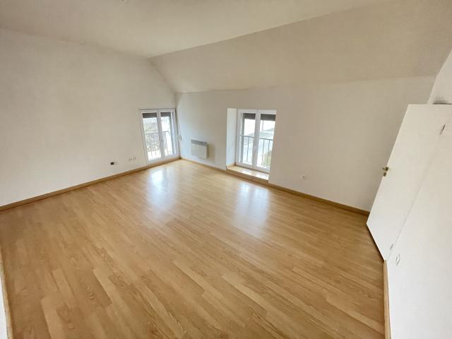 Appartement 2 pièces, 50 m² à louer à Baule 45130