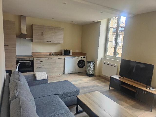 Appartement 2 pièces, 50 m² à louer à Bordeaux 33000