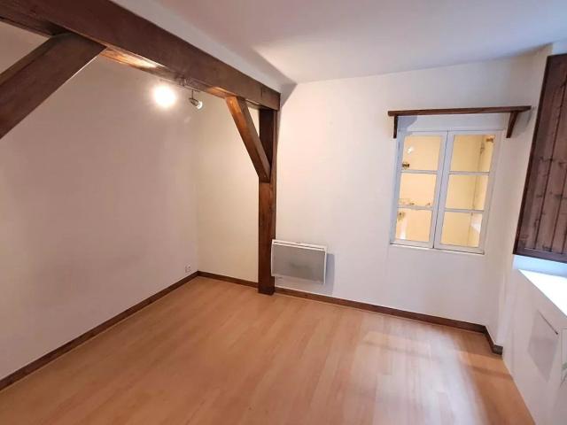 Appartement 2 pièces, 50 m² à louer à Chambéry 73000