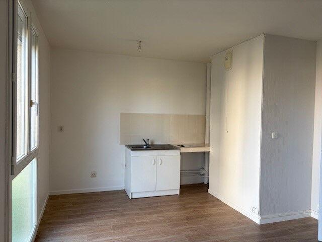 Appartement 2 pièces, 50 m² à louer à La Châtre 36400