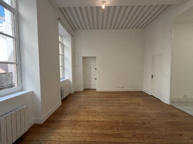 Appartement 2 pièces, 50 m² à louer à Lyon 4 69004