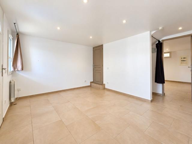 Appartement 2 pièces, 50 m² à louer à Mantes la Ville 78711