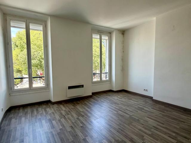 Appartement 2 pièces, 50 m² à louer à Marseille 11 13011