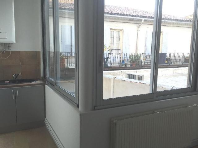 Appartement 2 pièces, 50 m² à louer à Nîmes 30900