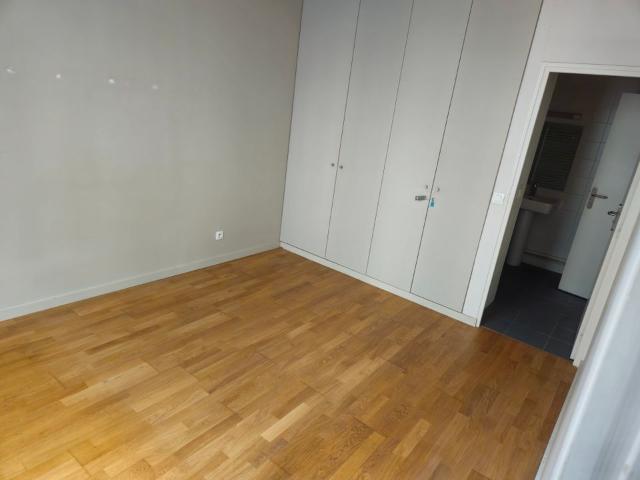 Appartement 2 pièces, 50 m² à louer à Paris 10 75010