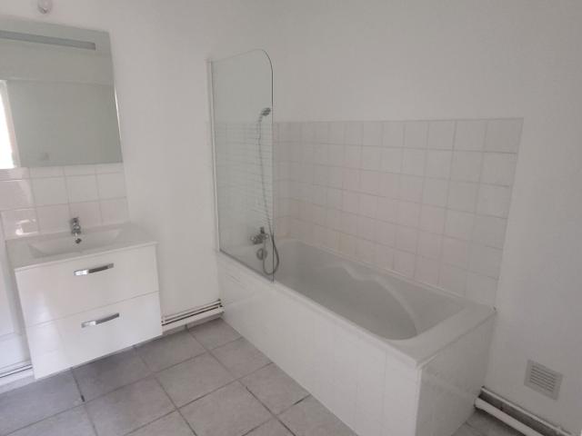 Appartement 2 pièces, 50 m² à louer à Saint Gobain 02410