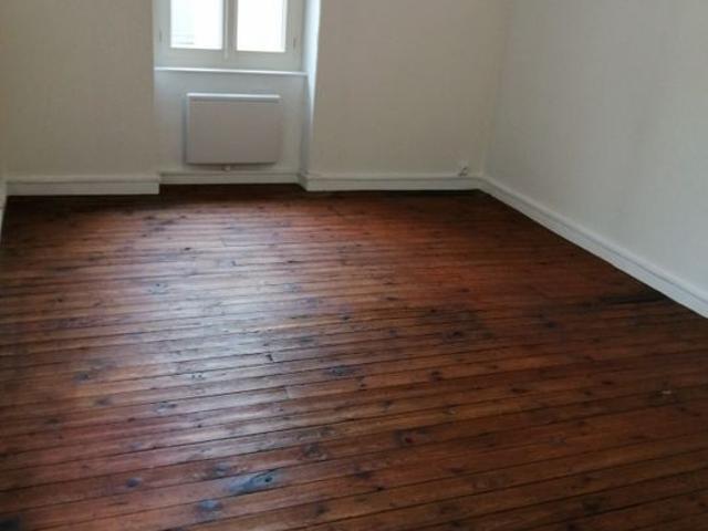 Appartement 2 pièces, 50 m² à louer à Saint Léonard de Noblat 87400