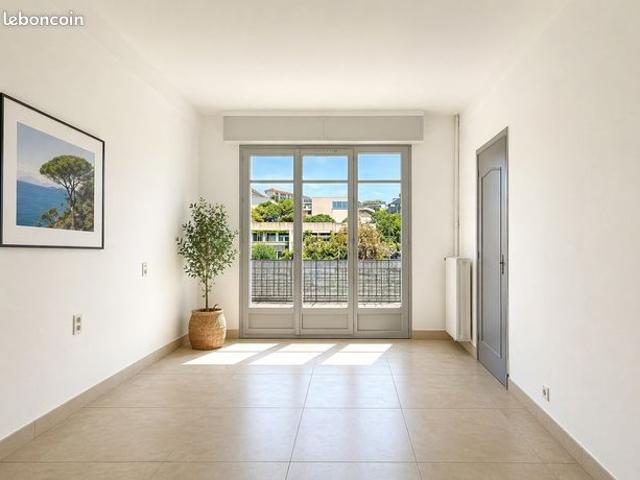 Appartement 2 pièces 50 m²