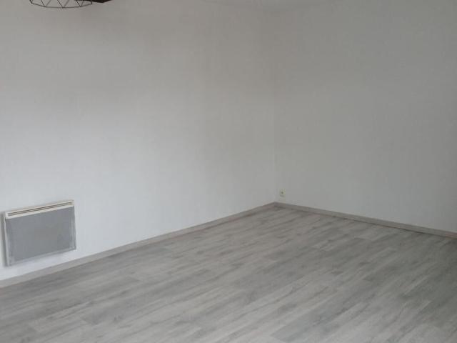 Appartement 2 pièces, 51 m² à louer à Troyes 10000