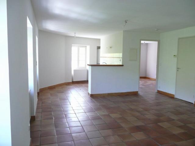 Appartement 2 pièces, 51 m² à louer à Cahors 46000