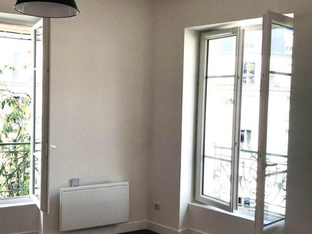 Appartement 2 pièces, 51 m² à louer à Paris 18 75018