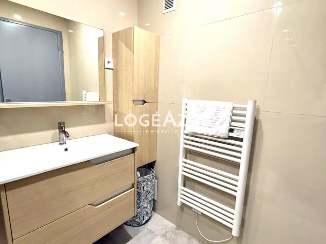 Appartement 2 pièces, 52 m² à louer à Antibes 06600