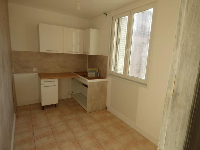 Appartement 2 pièces, 52 m² à louer à Avignon 84000