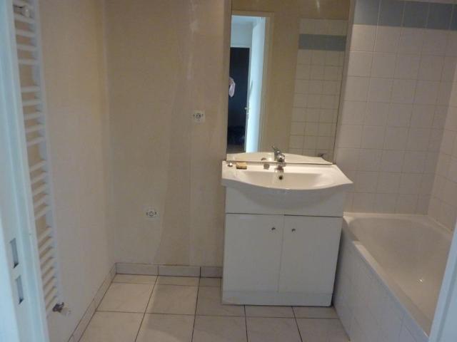 Appartement 2 pièces, 52 m² à louer à Bordeaux 33000