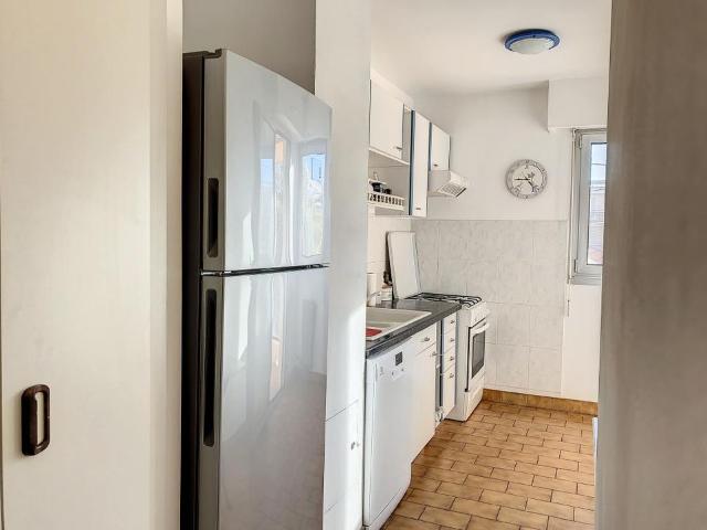 Appartement 2 pièces, 52 m² à louer à Cagnes sur Mer 06800