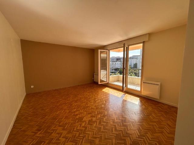 Appartement 2 pièces, 52 m² à louer à Lyon 3 69003