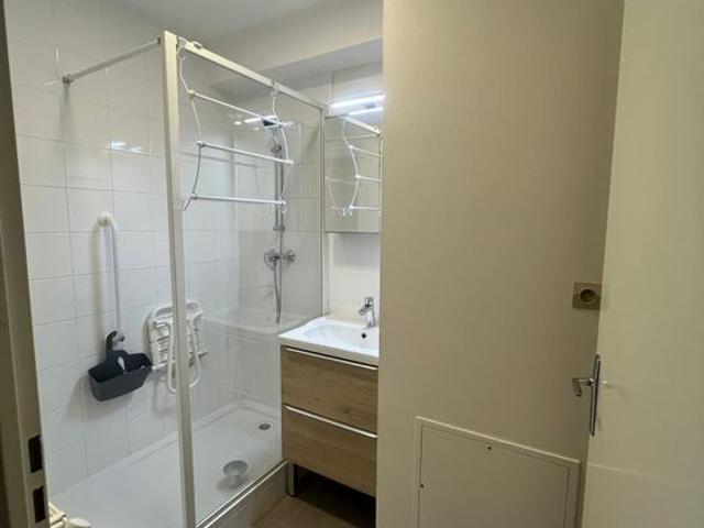 Appartement 2 pièces, 52 m² à louer à Nevers 58000