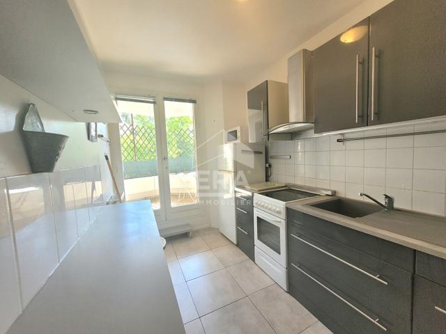 Appartement 2 pièces, 52 m² à louer à Pau 64000