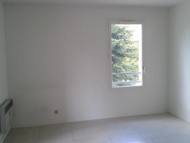 Appartement 2 pièces, 52 m² à louer à Sucy en Brie 94370