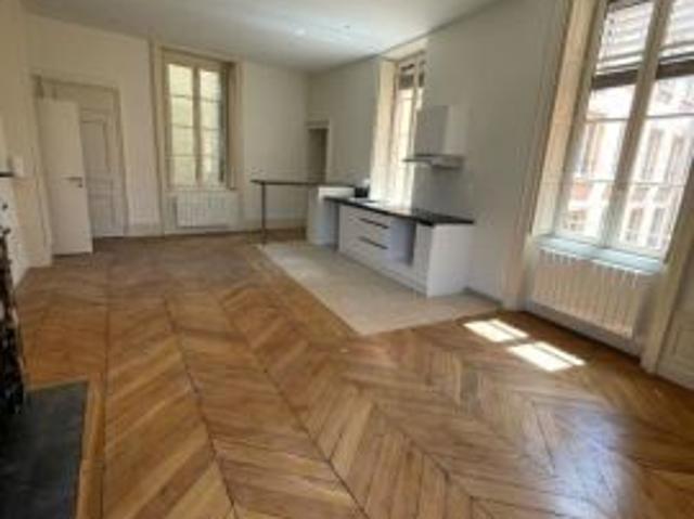 Appartement 2 pièces 57.5 m²