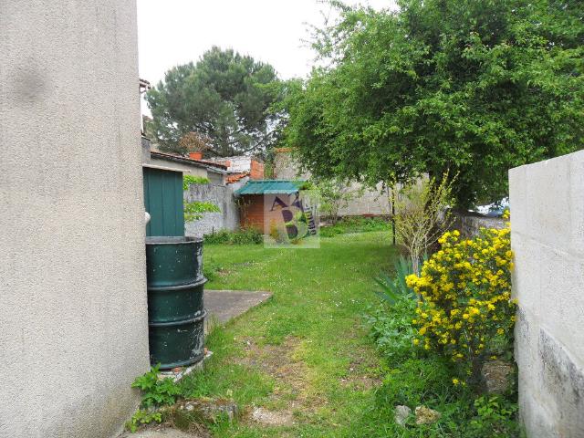 Appartement 2 pièces, 57 m² à louer à Angoulême 16000