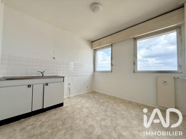 Appartement 2 pièces, 57 m² à louer à Montluçon 03100