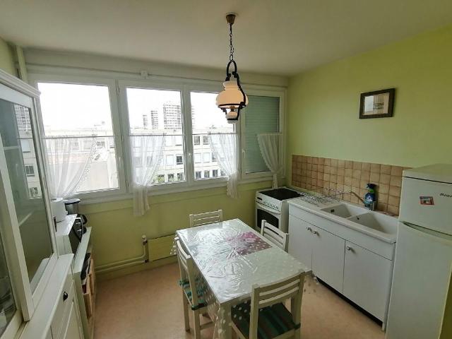 Appartement 2 pièces, 57 m² à louer à Poitiers 86000