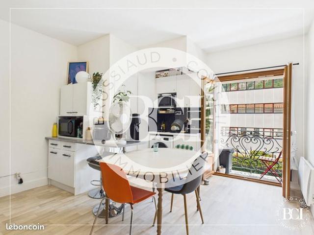 Appartement 2 pièces 57 m²