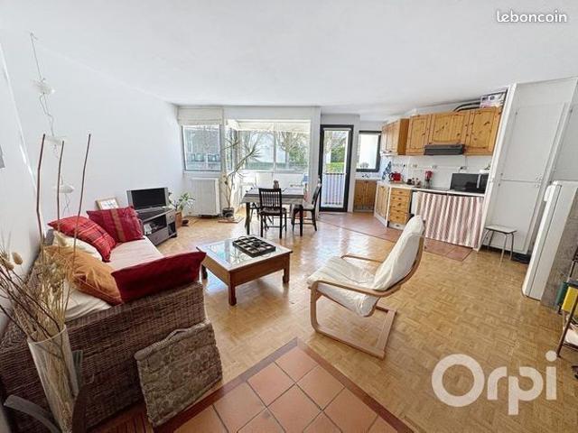 Appartement 2 pièces 57 m²