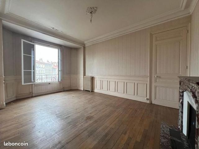 Appartement 2 pièces 57 m²