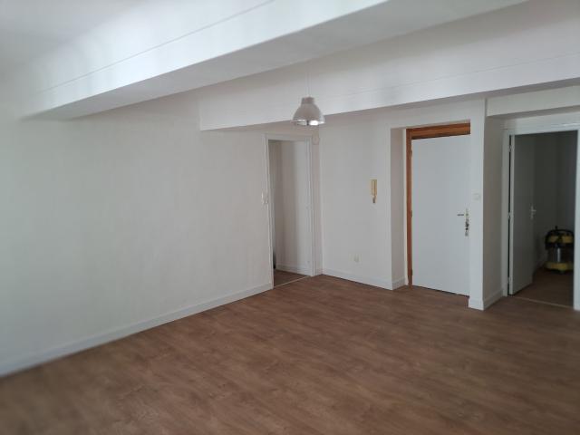 Appartement 2 pièces 57 m²