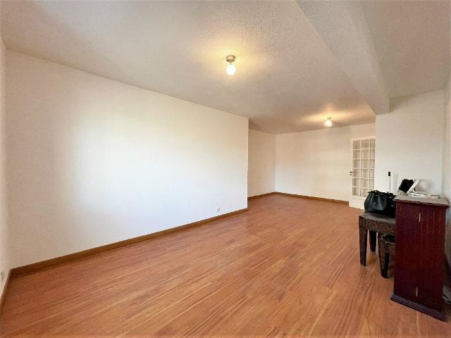Appartement 2 pièces 57 m²